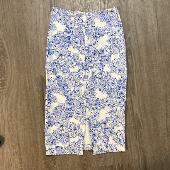 2/$15 American Apparel Midi Pencil Skirt - Picture 4 of 7